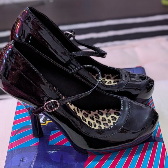 Funtasma Maryjane-50 in Black - Picture 3 of 5